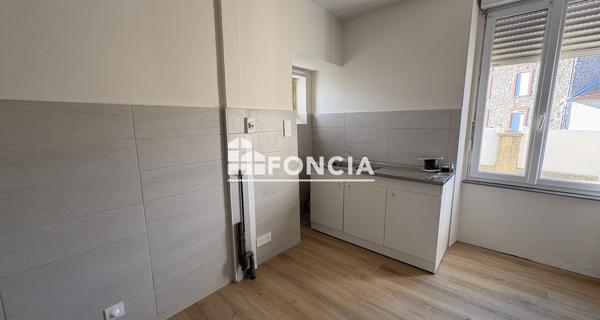 Location Maison 5 pièces 118.12 m² - Sarras 07370