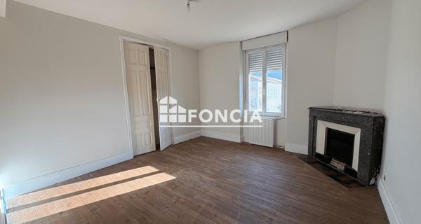 Location Maison 5 pièces 118.12 m² - Sarras 07370