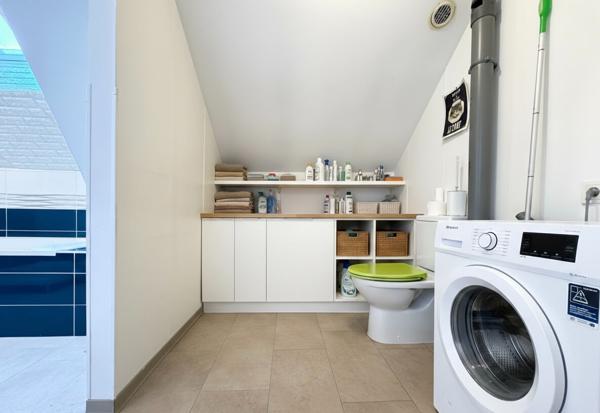 Duplex rénové de 91m² Carrez - Gare à pied - 2 parkings privés - DPE C