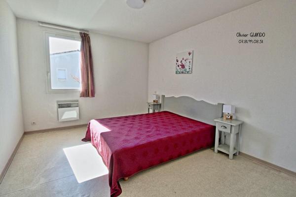 Maison 3 pièces 67 m2 avec terrasse et piscine