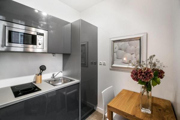 INVESTISSEMENT LOCATIF  LOURDES- Résidence Comfort Aparthotel Lourdes Lorda - 4.36%  de rentabilité.