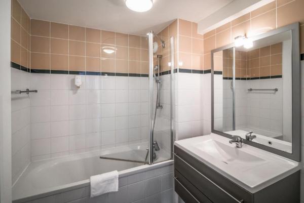 INVESTISSEMENT LOCATIF  LOURDES- Résidence Comfort Aparthotel Lourdes Lorda - 4.36%  de rentabilité.