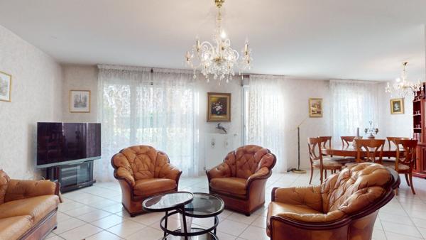 Achat appartement près de VILLEFRANCHE SUR SAONE - 3 pièce(s) - 100 m² - 299 000 €