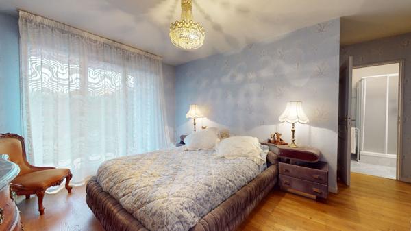 Achat appartement près de VILLEFRANCHE SUR SAONE - 3 pièce(s) - 100 m² - 299 000 €