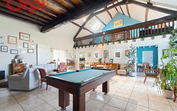 Maison à vendre    5 pièces •  Abrest