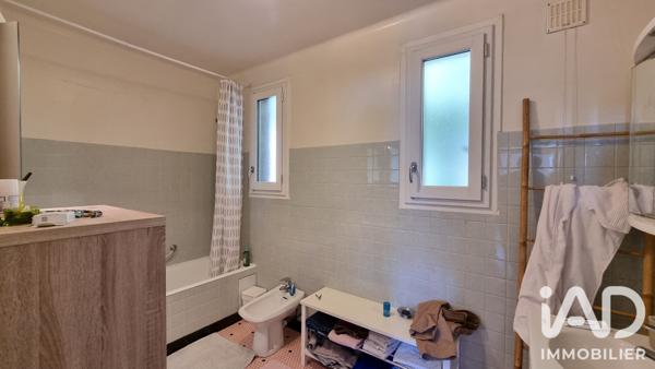 Maison à vendre 6 pièces 157 m² Le Monastère