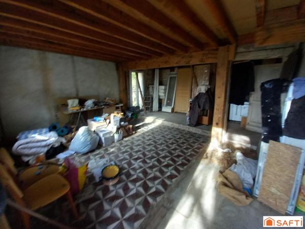 Maison à rénover entièrement 70m2 parcelle 626m2