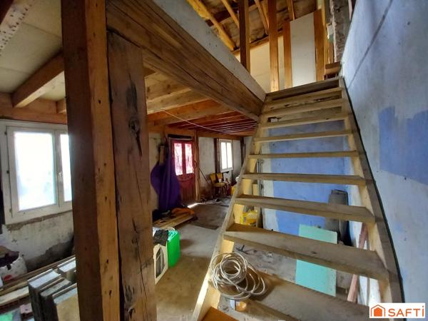 Maison à rénover entièrement 70m2 parcelle 626m2