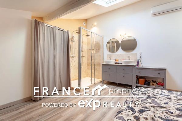 Maison 280 m2 - terrain 1,4 ha