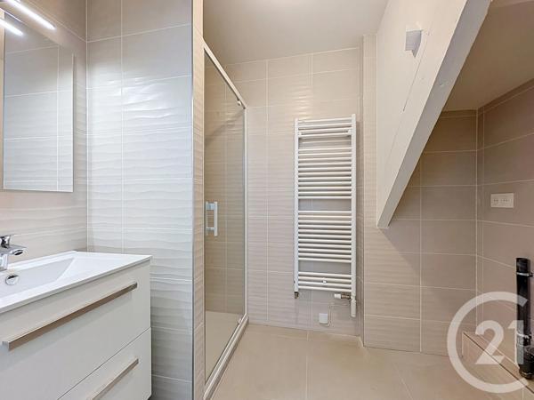 Maison à vendre  3 pièces - 76,21 m 2   LAMBALLE  - 22