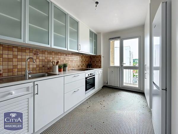 Appartement à vendre 3 pièces 59m² Saint-Genis-Laval (69230)