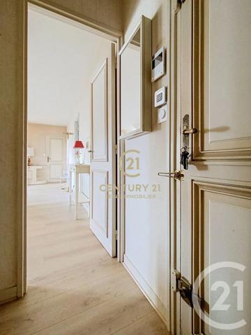 Appartement F3 à vendre  3 pièces - 70 m 2   RENNES  - 35