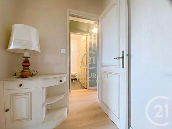 Appartement F3 à vendre  3 pièces - 70 m 2   RENNES  - 35