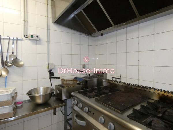 Commerce à vendre de 158 m²