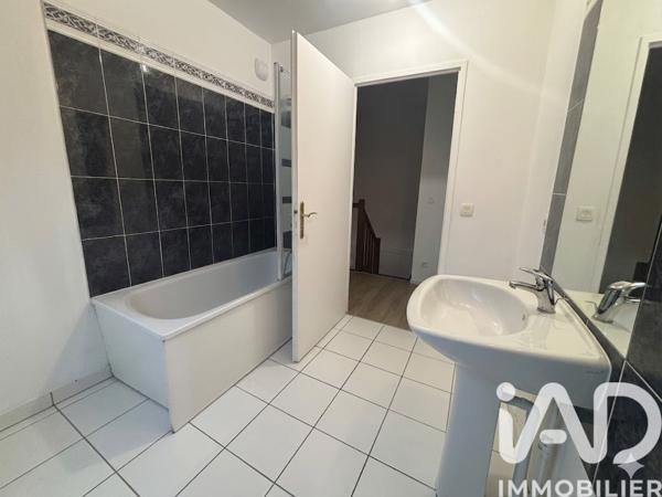 Location appartement 3 pièces 62,07 m² Claye-Souilly