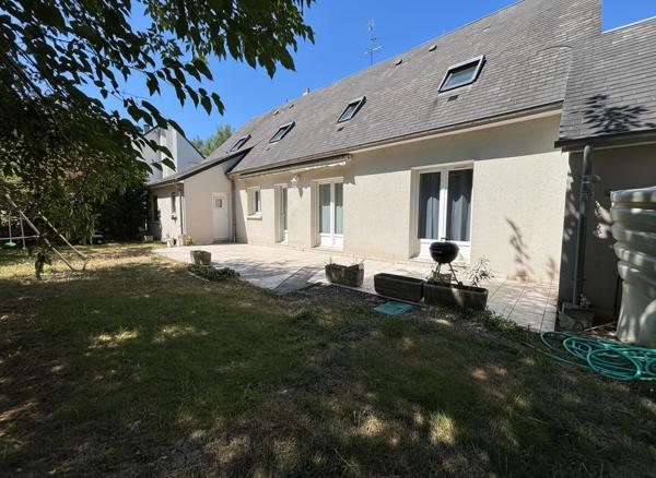 EXCLUSIVITE ERA CHAMBERIO ! Maison 8 pièces - 217 m2 à Chambray les Tours