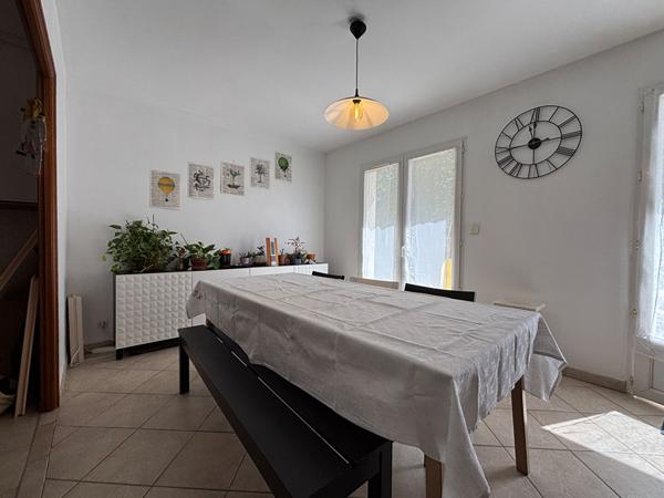EXCLUSIVITE ERA CHAMBERIO ! Maison 8 pièces - 217 m2 à Chambray les Tours