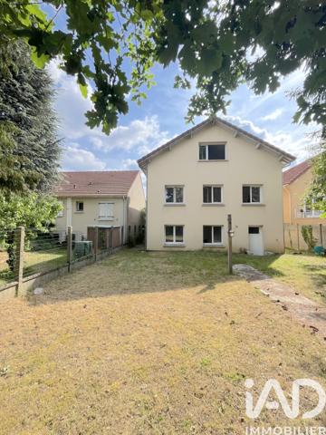 Maison à vendre 7 pièces 138 m² Sainte-Geneviève-des-Bois
