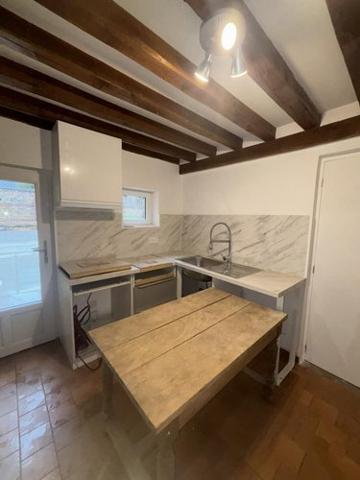 Maison à louer à Broglie dans l'Eure (27270), ref : 14058-L360