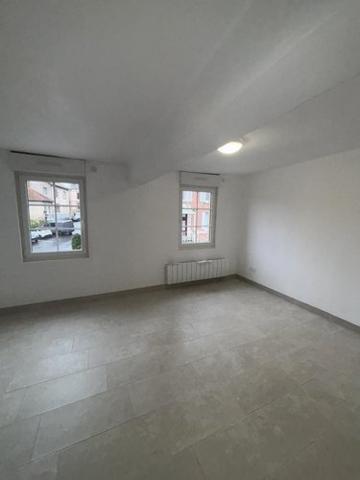 Maison à louer à Broglie dans l'Eure (27270), ref : 14058-L360