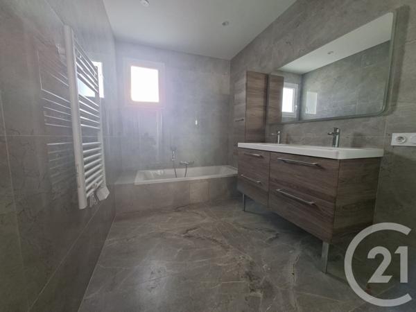 Maison à vendre  5 pièces - 110 m2 SERRIERES DE BRIORD - 01