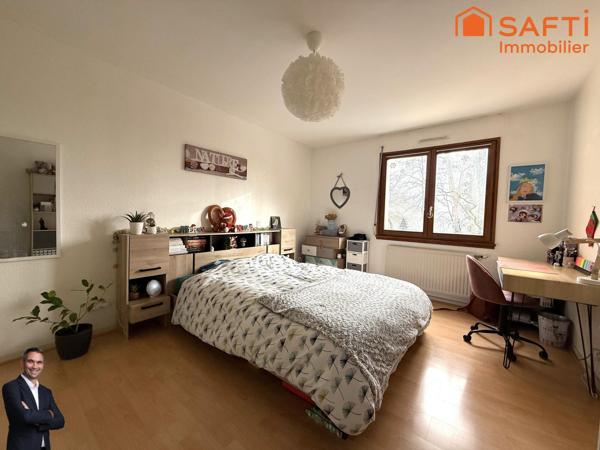 Charmant appartement de 2 pièces avec cave, terrasse et vue dégagée