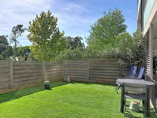 Vente                                                      Appartement
                        
                     2 pièces                      45 m2                     à Le Cannet