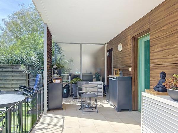 Vente                                                      Appartement
                        
                     2 pièces                      45 m2                     à Le Cannet
