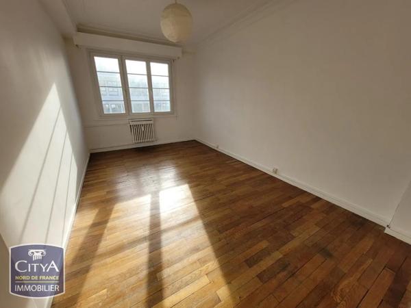 Appartement à louer 3 pièces 77.44m² Lille (59800)