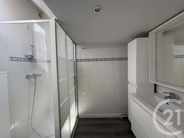 Maison à vendre  5 pièces - 66,06 m 2   PLOEREN  - 56