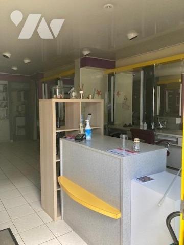 GRAND COURONNE Centre - Local commercial hors copropriété (76 m²)