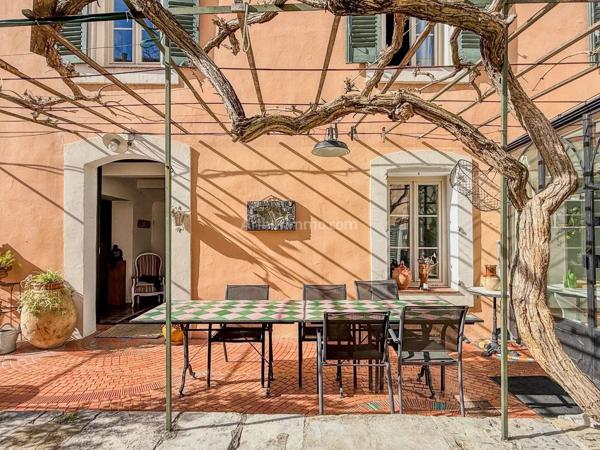 Vente Maison de ville 9 pièces 256 m2 à Draguignan