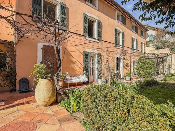 Vente Maison de ville 9 pièces 256 m2 à Draguignan