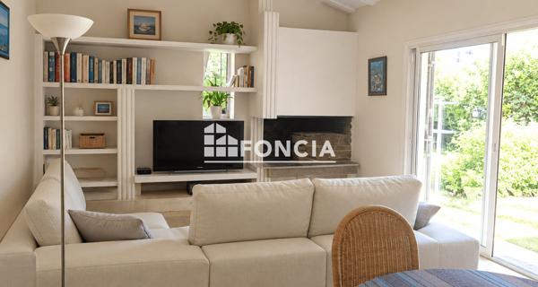 Location Maison 5 pièces 145.36 m² - Avignon 84000
