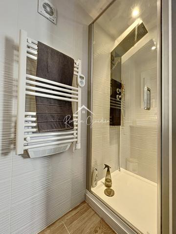 Millau (12100) VILLA TYPE 6 DE 199 M² SUR SON TERRAIN DE 2122 M²