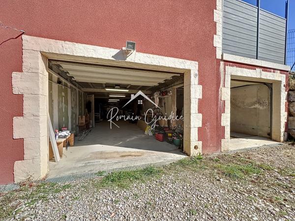 Millau (12100) VILLA TYPE 6 DE 199 M² SUR SON TERRAIN DE 2122 M²