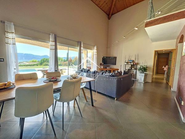 Millau (12100) VILLA TYPE 6 DE 199 M² SUR SON TERRAIN DE 2122 M²