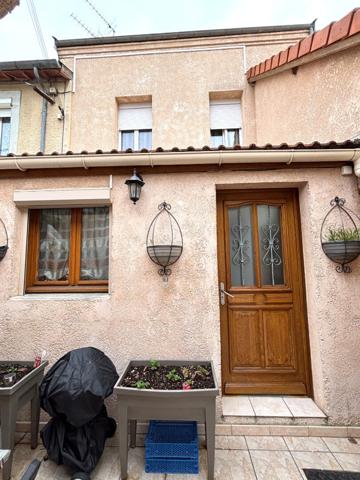 MAISON 4 PIECCES 2 CHAMBRES PROCHE RUE DE CERNAY