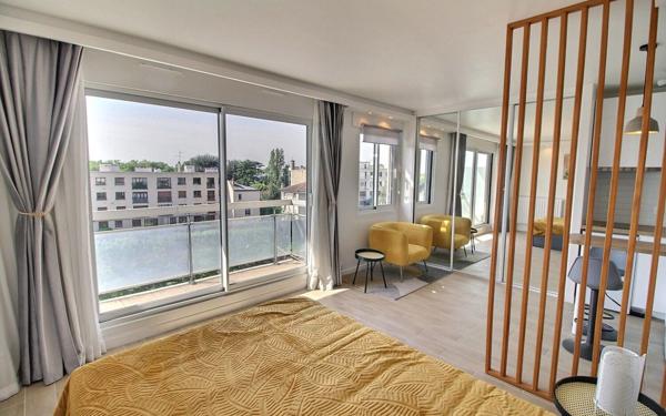 Appartement à vendre    1 pièce • 25,01 m2 Vincennes