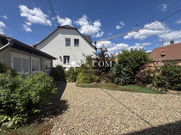 Maison 6 pièce(s) 3 chambre(s) 143 m²