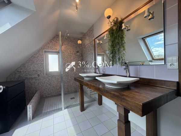 Maison 6 pièce(s) 3 chambre(s) 143 m²