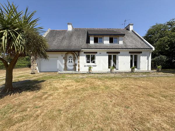 Maison traditionnelle à vendre à REMUNGOL 5 chambres sur un beau terrain de 2530 m² avec garage