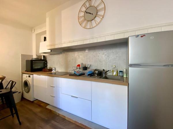 AGEN - Maison meublée avec 3 chambres et 1 bureau, climatisée