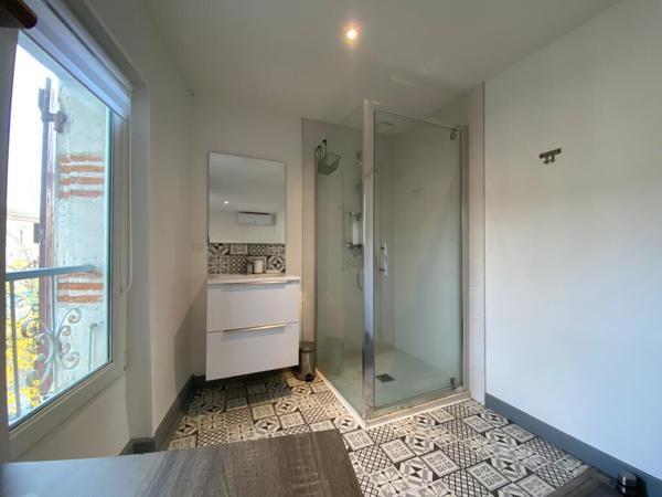 AGEN - Maison meublée avec 3 chambres et 1 bureau, climatisée