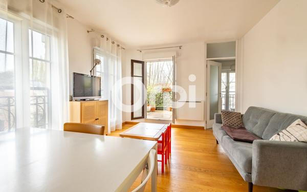 Appartement à vendre    3 pièces •  Le Raincy