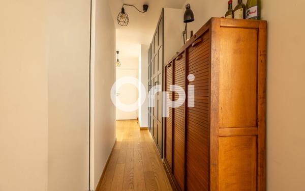 Appartement à vendre    3 pièces •  Le Raincy