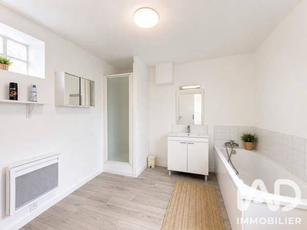 Maison à vendre 4 pièces 110 m² Neuilly-Saint-Front