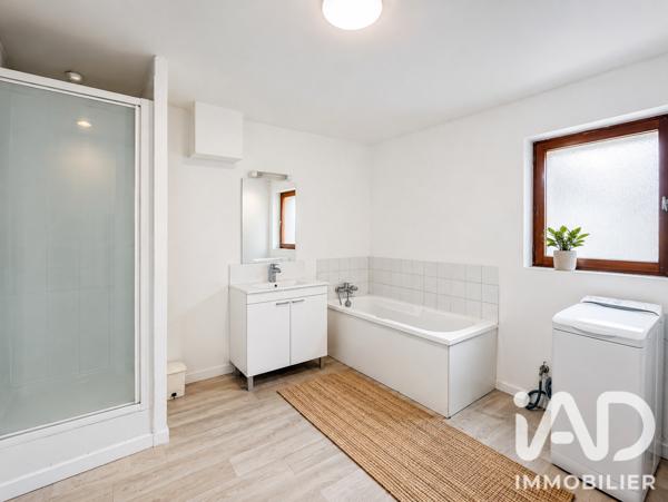 Maison à vendre 4 pièces 110 m² Neuilly-Saint-Front