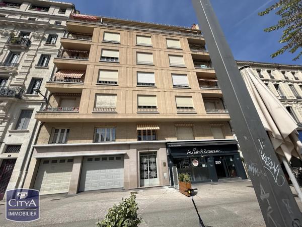 Local commercial à vendre 78m² Avignon (84000)