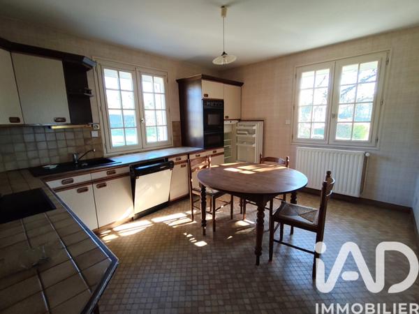 Maison à vendre 5 pièces 109 m² Saint-Denis-d'Anjou